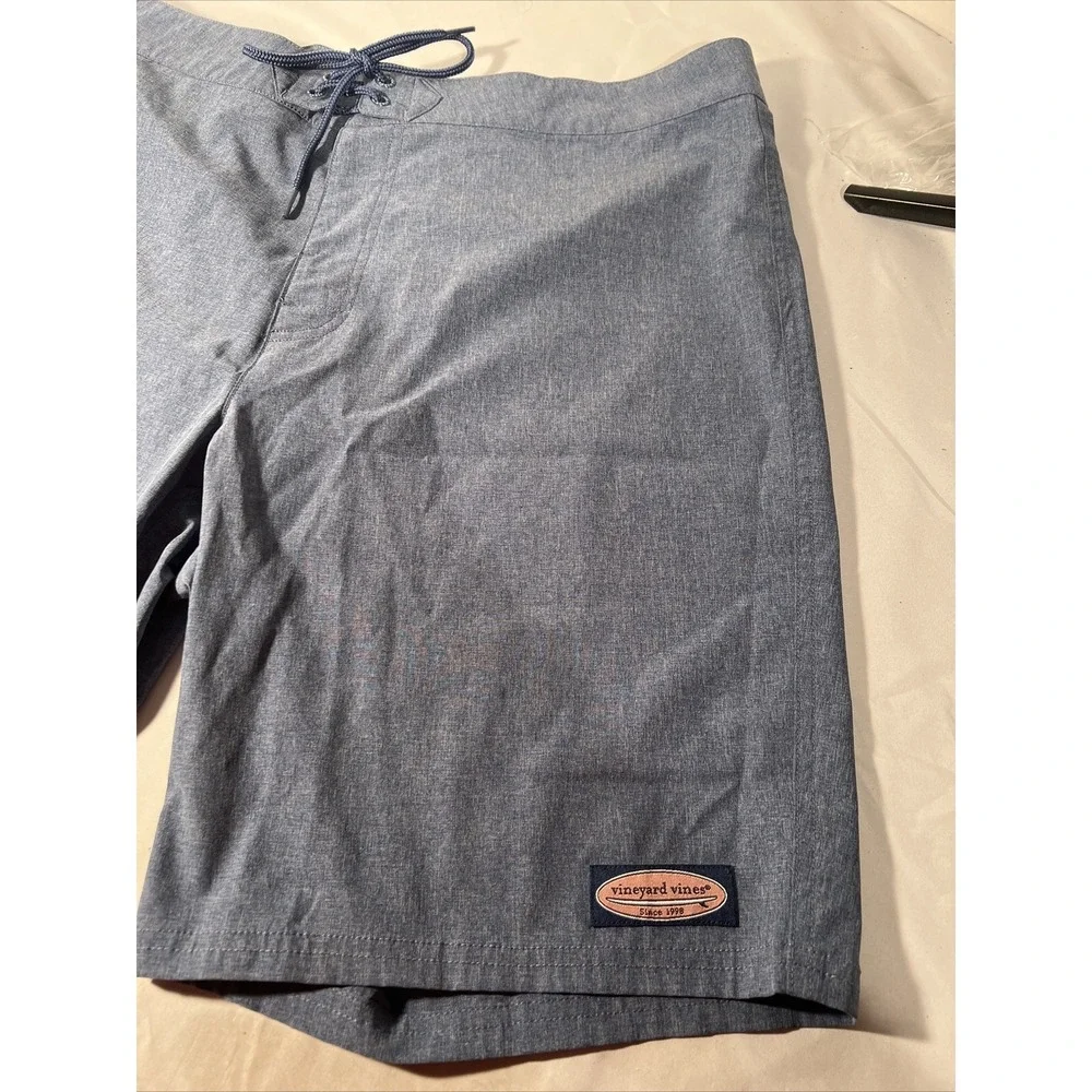 Vineyard Vines Heather Stretch Board Shorts Mens 35 swim trunks blue water